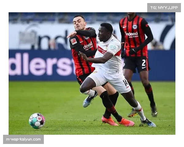 法兰克福巴奥亚四十六场未打满德甲数据趋势揭示球员使用策略 法兰克福巴奥亚四十六场未打满德甲数据趋势揭示球员使用策略